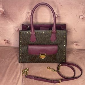 Gorgeous Michael Kors purse!